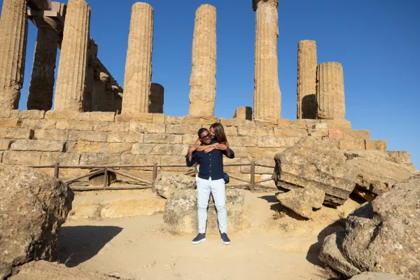 07-abbraccio-templi-agrigento