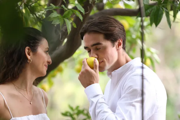 016-limoni-maioliche-e-profumo-di-sicilia-foto-di-coppia