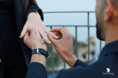 "Il momento dell’anello durante la proposta matrimonio Isola Bella: emozione pura"