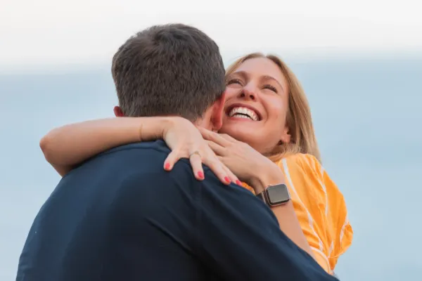 13-smiling-couple-engagement-taormina 13-smiling-couple-engagement-taormina