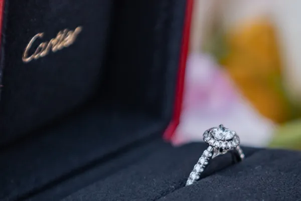 20-engagement-ring-cartier-box-taormina 20-engagement-ring-cartier-box-taormina