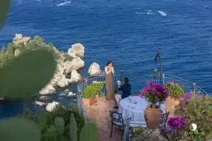 Proposta matrimonio a Taormina: 10 motivi per cui il suo “sì” sarà incredibile