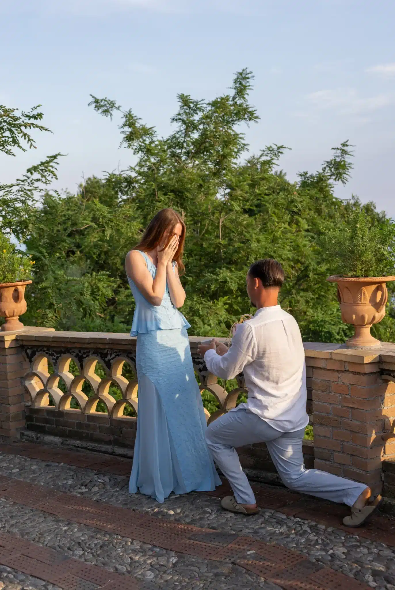 French couple proposal Taormina surprise reaction